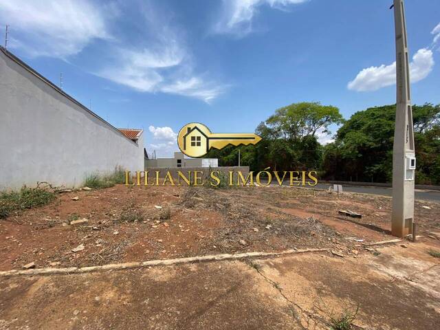 Terreno para Venda em Araraquara - 4