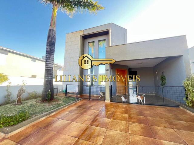 #CA0586 - Casa para Venda em Araraquara - SP - 2