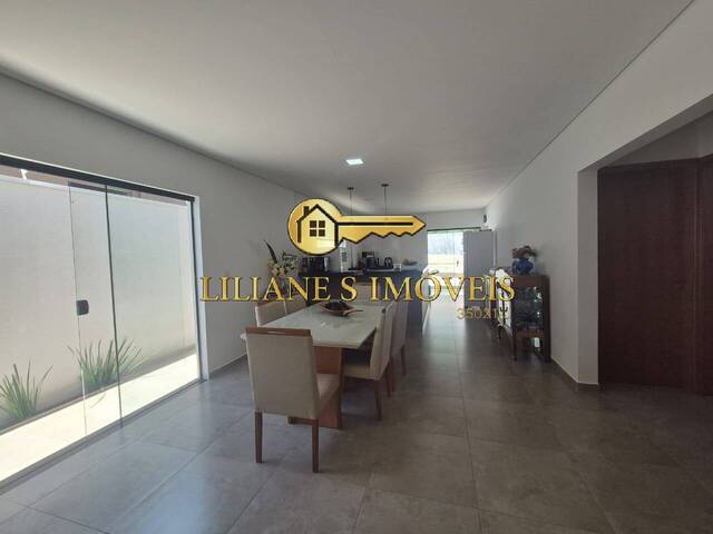 Casa para Venda em Araraquara - 4