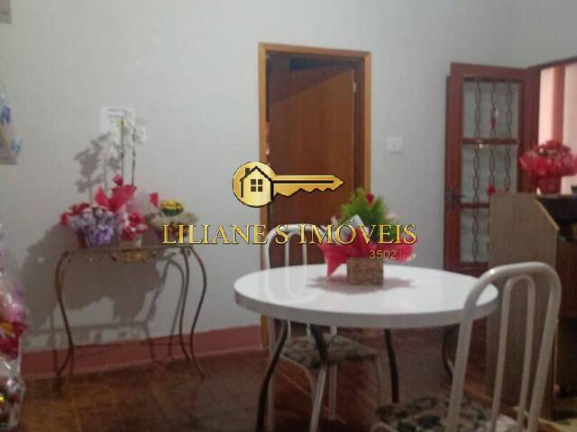 Casa para Venda em Araraquara - 5