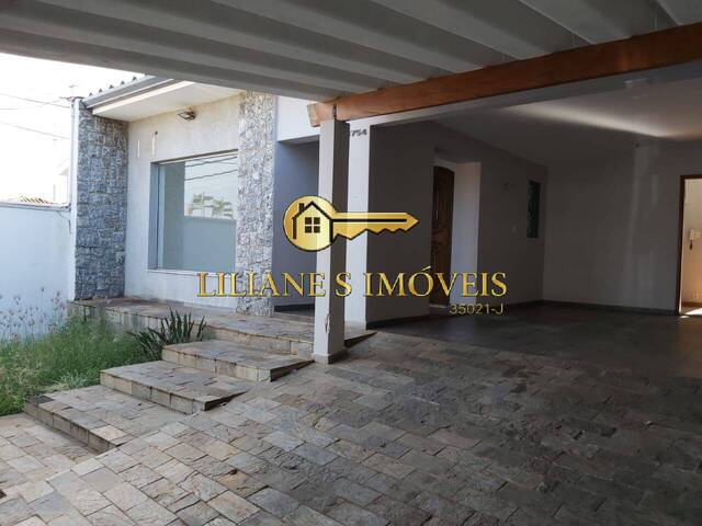 Casa para Venda em Araraquara - 2