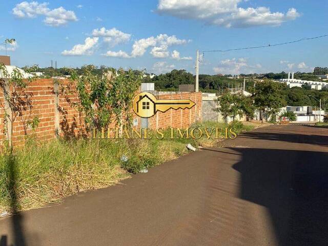 #TE0074 - Terreno para Venda em Araraquara - SP - 2