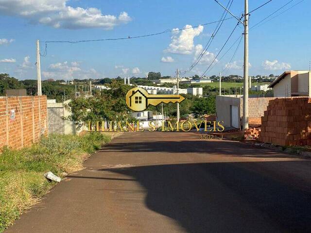 #TE0074 - Terreno para Venda em Araraquara - SP - 3