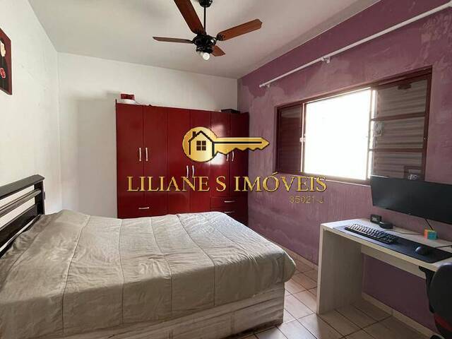 Casa para Venda em Araraquara - 3